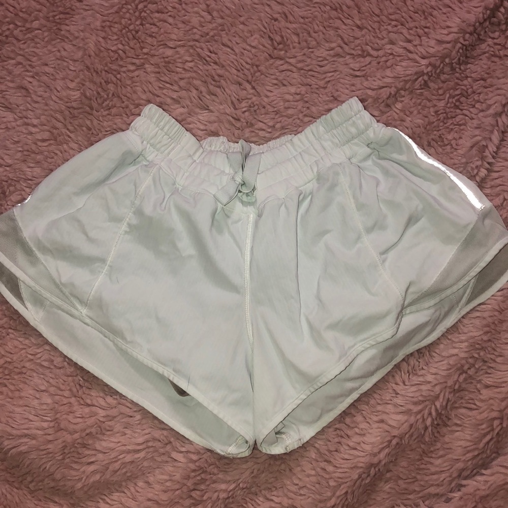 Lululemon Hotty Hot Shorts. 2.5 & Size 6.